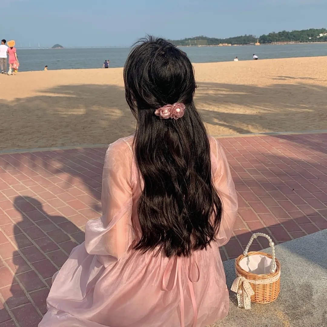 金秘书为何那样